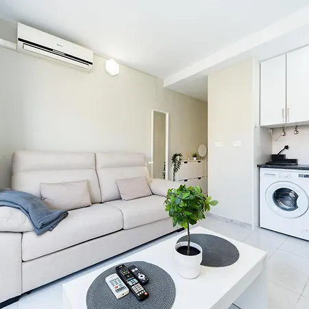 Estudio Aquiles Sunrise Apartment